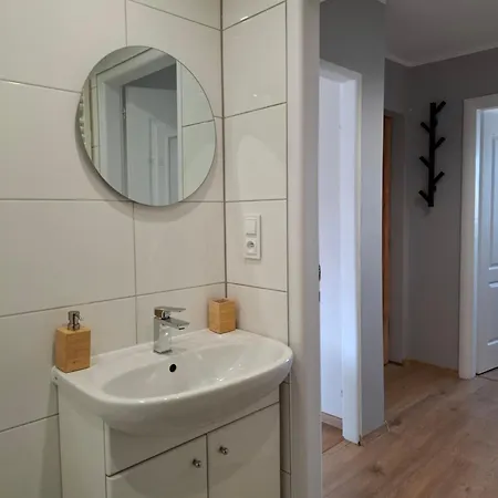 Seaside Harmony Family Apartment